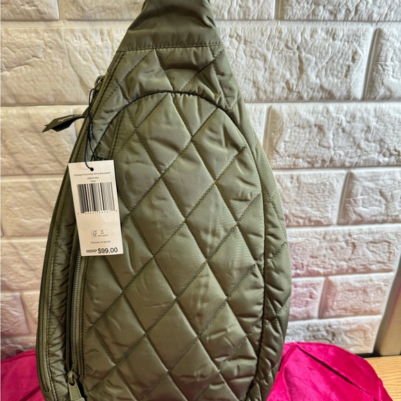 Vera Bradley Mint Green Crossbody bag. - Picture 7 of 8